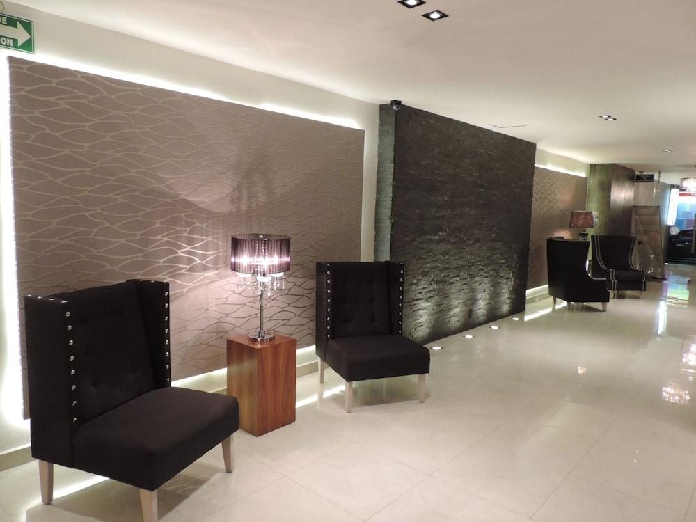Hotel Senorial Platino Leon Exterior photo